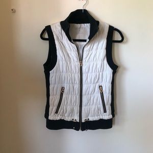 Calvin Klein Women’s white puffer vest